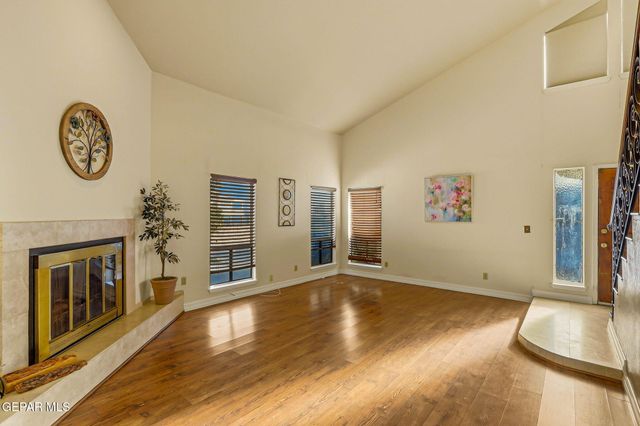 504 TWIN OAKS Place, El Paso, TX 79912