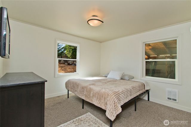 3228 SW 97th Street, Seattle, WA 98126