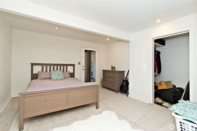 3228 SW 97th Street, Seattle, WA 98126