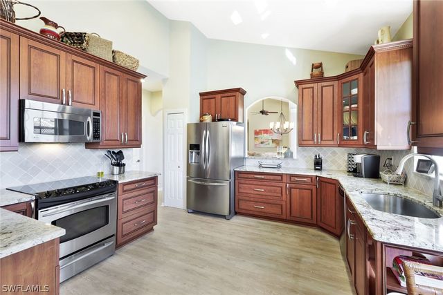 24300 Sandpiper Isle WAY 202, Bonita Springs, FL 34134