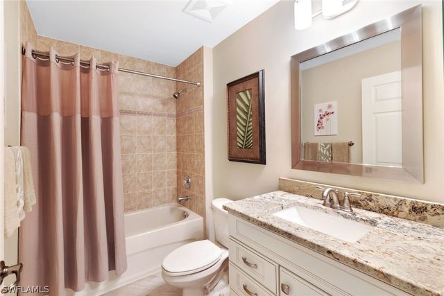 24300 Sandpiper Isle WAY 202, Bonita Springs, FL 34134