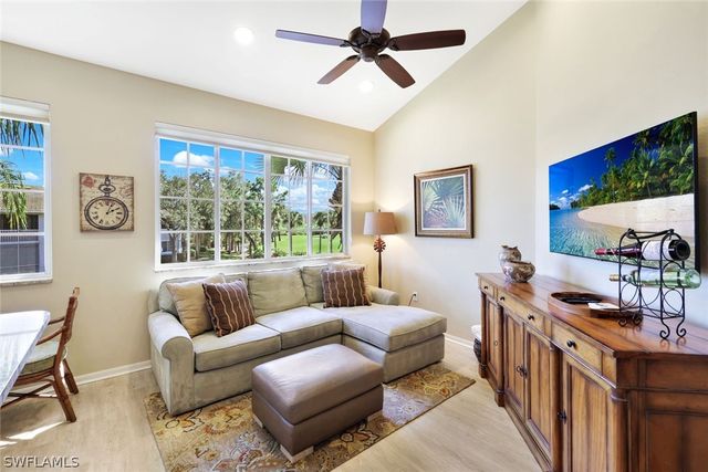 24300 Sandpiper Isle WAY 202, Bonita Springs, FL 34134