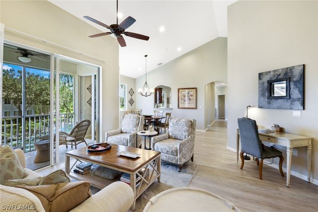 24300 Sandpiper Isle WAY 202, Bonita Springs, FL 34134