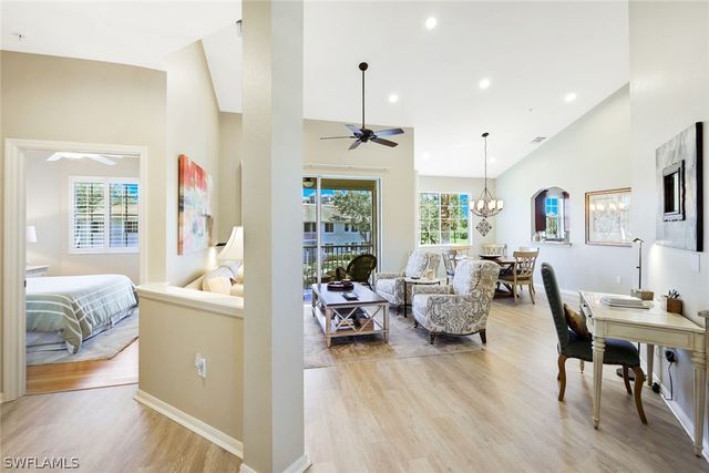 24300 Sandpiper Isle WAY 202, Bonita Springs, FL 34134