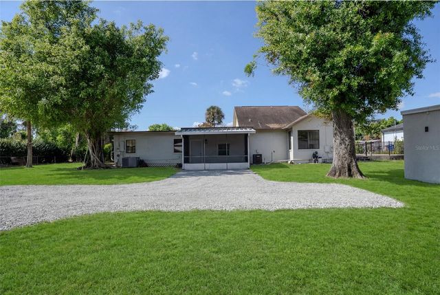 599 CAROLINA AVENUE, Fort Myers, FL 33905