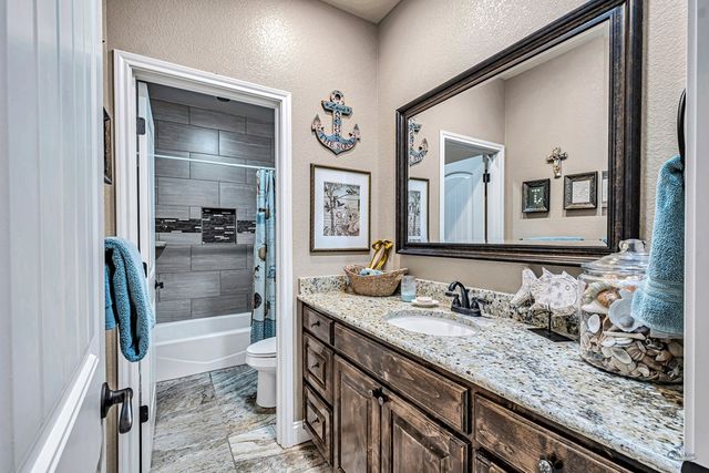 1210 S County Rd 1117, Midland, TX 79706