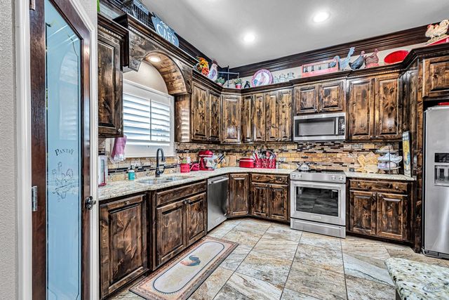 1210 S County Rd 1117, Midland, TX 79706