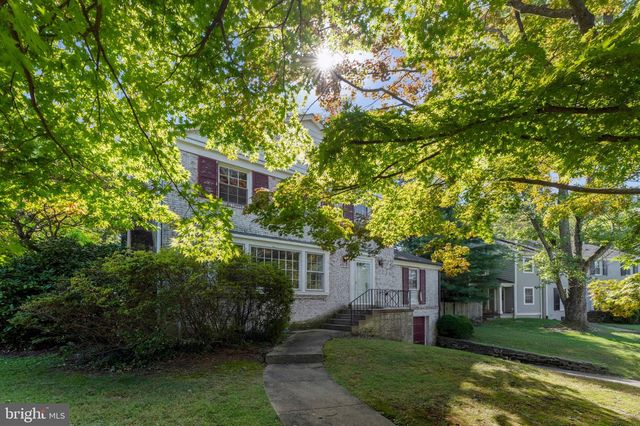 1719 OAK LN, Mclean, VA 22101