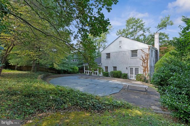 1719 OAK LN, Mclean, VA 22101