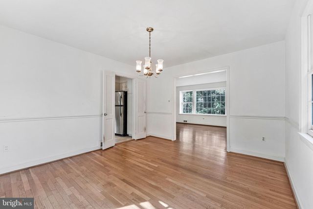 1719 OAK LN, Mclean, VA 22101