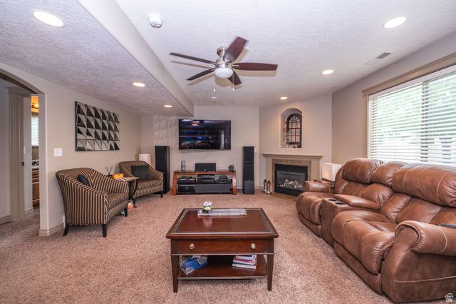 2214 W LOVELAND, Farmington, UT 84025