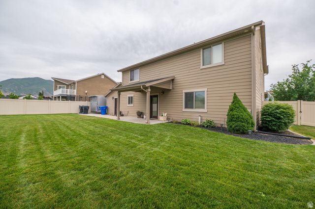 2214 W LOVELAND, Farmington, UT 84025