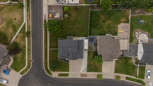 2214 W LOVELAND, Farmington, UT 84025