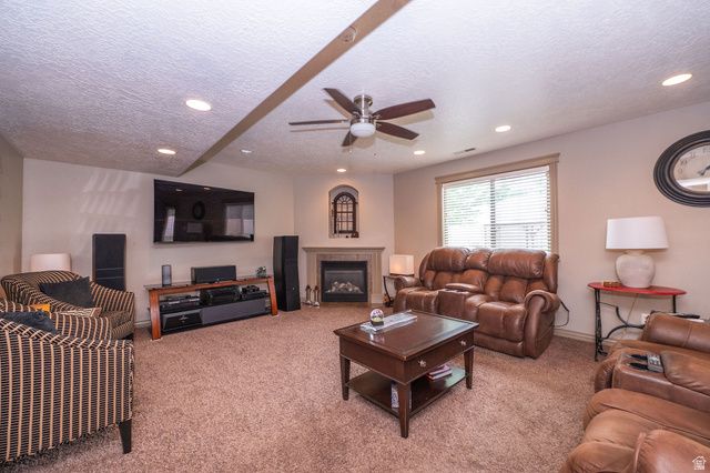 2214 W LOVELAND, Farmington, UT 84025