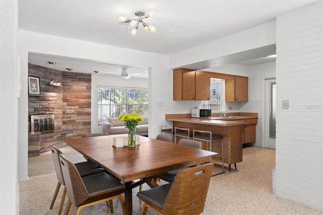 2671 W BAY ISLE DRIVE SE, St Petersburg, FL 33705