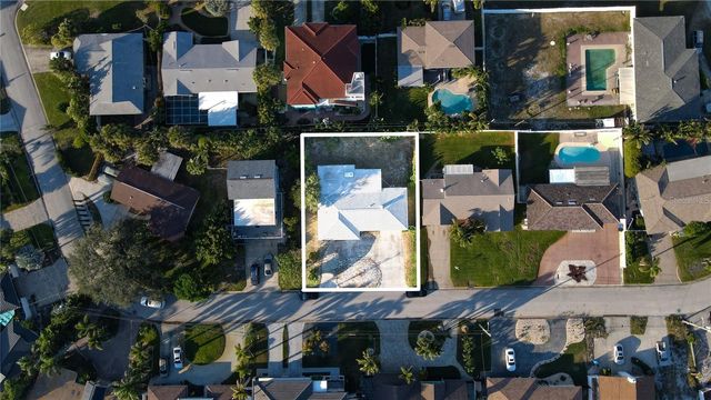 2671 W BAY ISLE DRIVE SE, St Petersburg, FL 33705