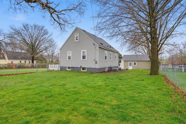 1102 Ohio Street, Waterloo, IA 50702