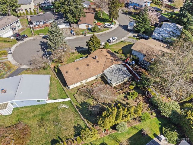 2609 Lake Youngs Court SE, Renton, WA 98058