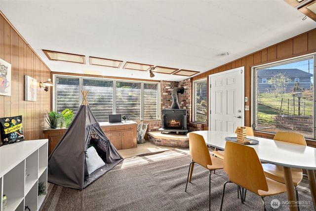 2609 Lake Youngs Court SE, Renton, WA 98058