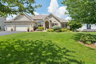 118 Boeing Trail, Poplar Grove, IL 61065