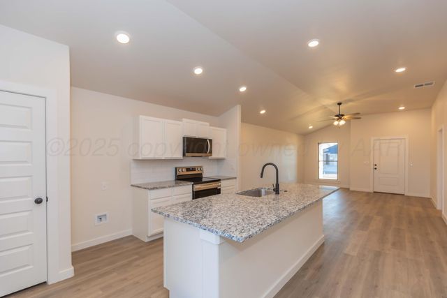 3002 Farmyard Drive, Amarillo, TX 79124