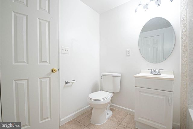 4483 EDSALL DR, Woodbridge, VA 22193