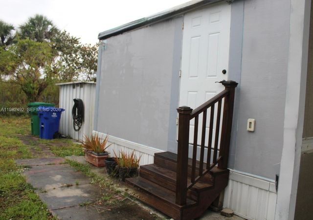 115 SW 115th Avenue, Miramar, FL 33025