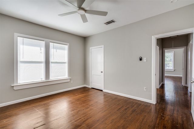 5011 Parkland Avenue, Dallas, TX 75235