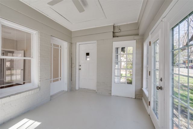 5011 Parkland Avenue, Dallas, TX 75235