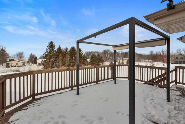 N9242 PERCH LANE, Fond Du Lac, WI 54937