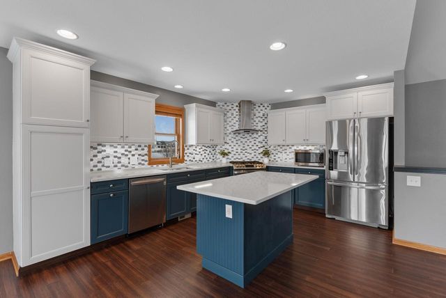 N9242 PERCH LANE, Fond Du Lac, WI 54937