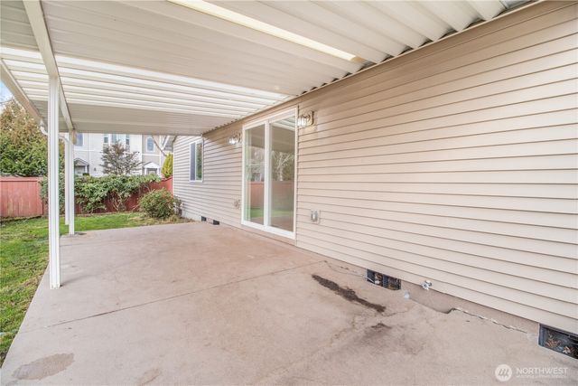 7101 33rd Way NE, Lacey, WA 98516