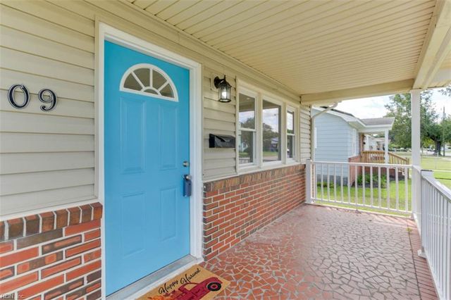 109 Woodstock ST, Portsmouth, VA 23701