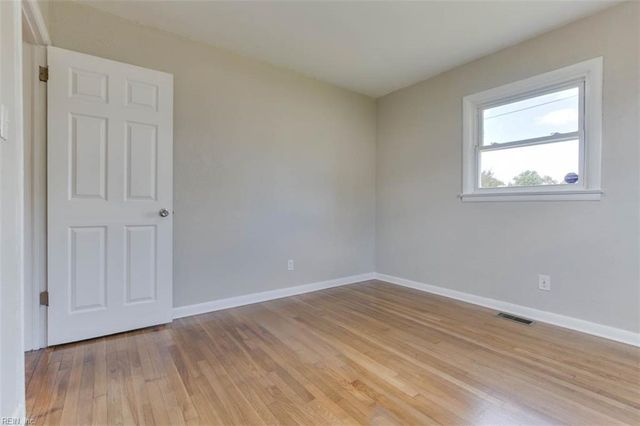 109 Woodstock ST, Portsmouth, VA 23701