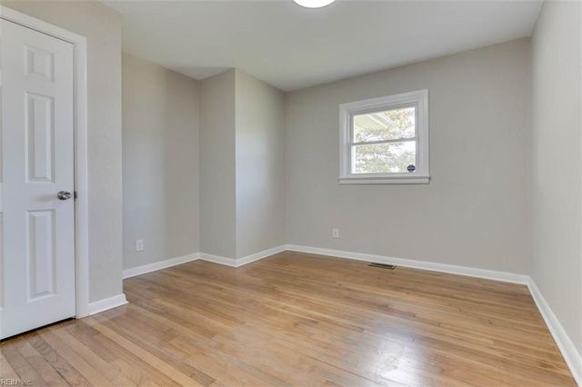 109 Woodstock ST, Portsmouth, VA 23701