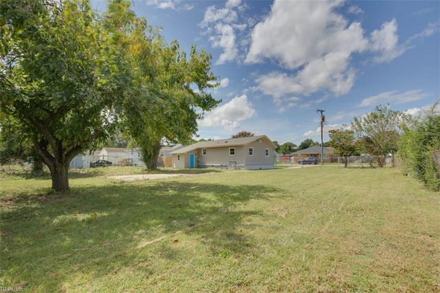 109 Woodstock ST, Portsmouth, VA 23701