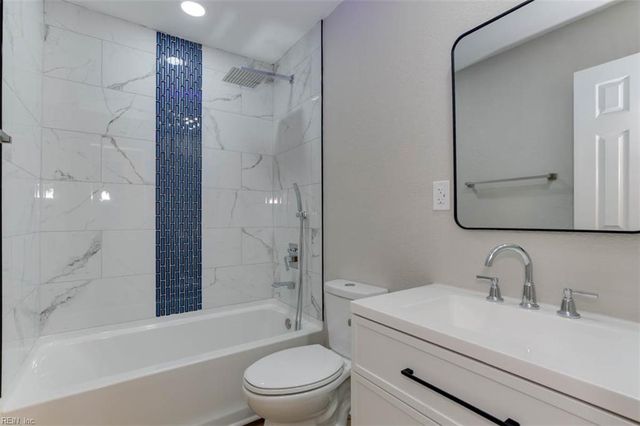 109 Woodstock ST, Portsmouth, VA 23701