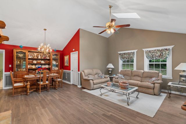 681 Pinhook Road, Calhoun, TN 37309