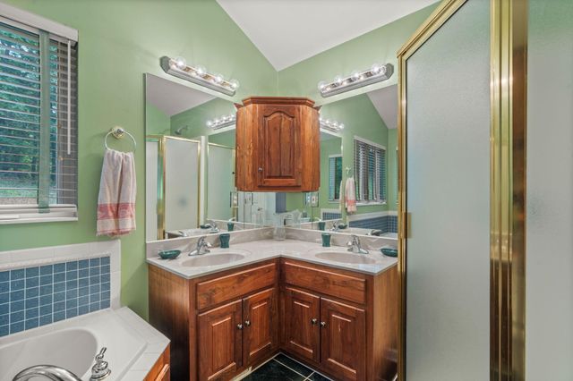 681 Pinhook Road, Calhoun, TN 37309