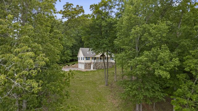 681 Pinhook Road, Calhoun, TN 37309