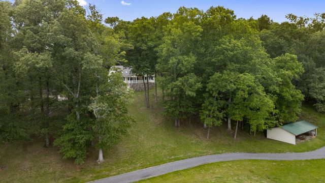 681 Pinhook Road, Calhoun, TN 37309