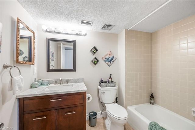 8401 Estero BLVD 304, Fort Myers Beach, FL 33931
