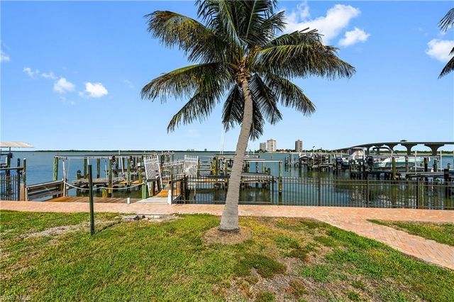 8401 Estero BLVD 304, Fort Myers Beach, FL 33931