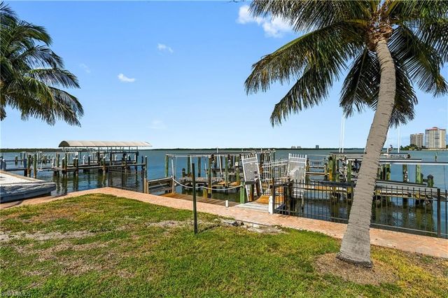 8401 Estero BLVD 304, Fort Myers Beach, FL 33931
