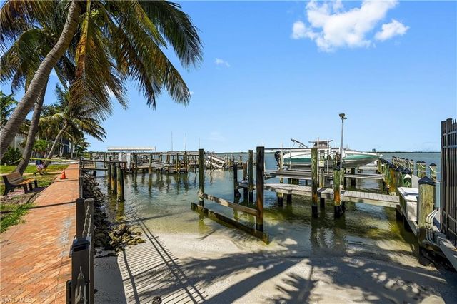 8401 Estero BLVD 304, Fort Myers Beach, FL 33931