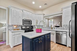 1318 LOCUST Drive, Blanchard, OK 73010