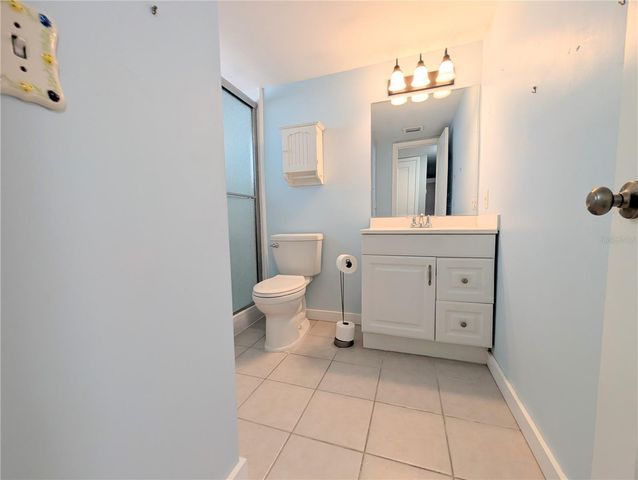 2008 CANAL DRIVE M3, Bradenton, FL 34207