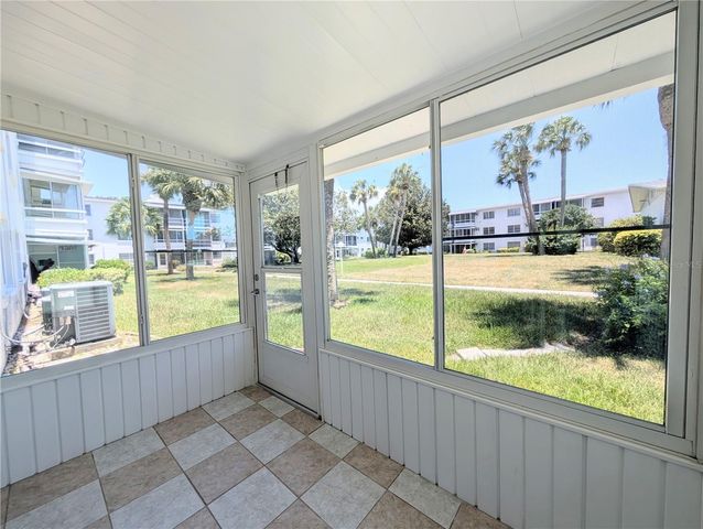 2008 CANAL DRIVE M3, Bradenton, FL 34207