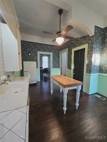 701 Dallas Avenue, Selma, AL 36701