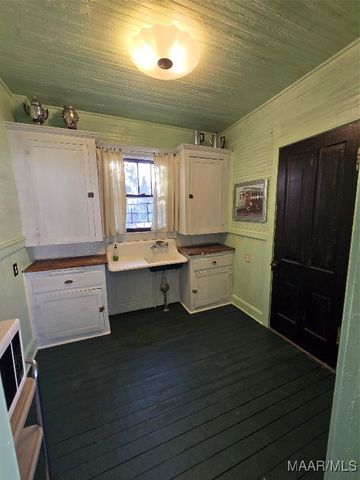 701 Dallas Avenue, Selma, AL 36701